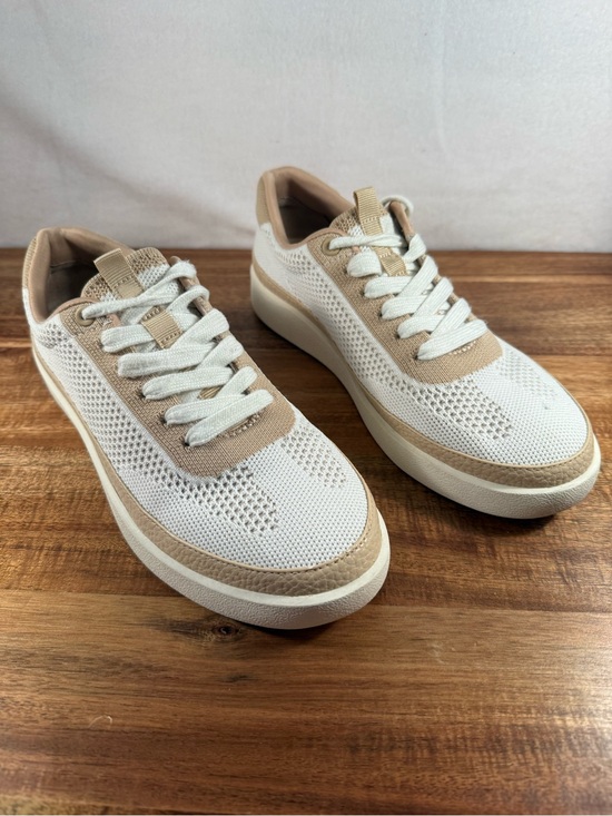 Vionic Shoes - Vionic Galia Women's Knit Casual Sneakers White/Tan Size 6